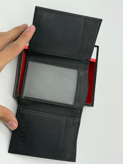 MEN CARTERA GUESS VERTICAL LION