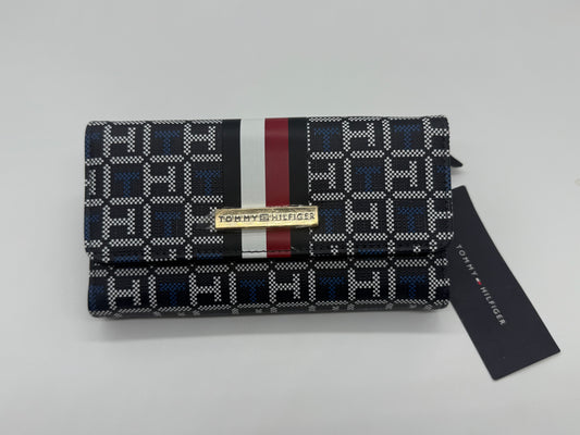WMNS CARTERA TOMMY HILFIGER CON DISEÑO
