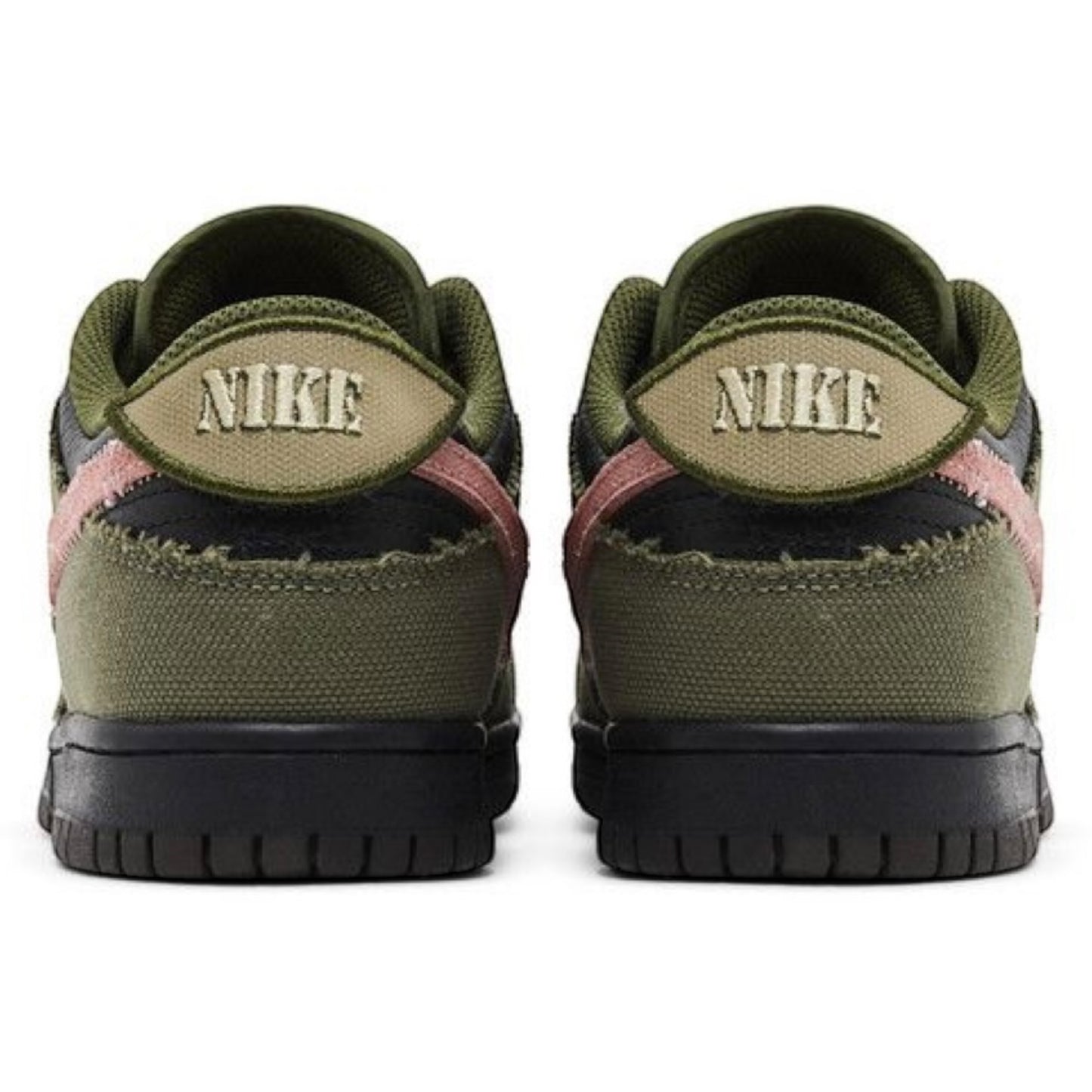DUNK LOW DUNKS NOT DEAD