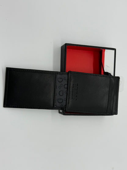 MEN TARJETERO GUESS CON IMAN REVERSIBLE