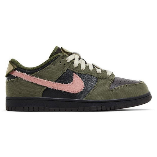 DUNK LOW DUNKS NOT DEAD