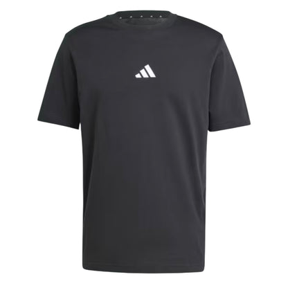 MEN PLAYERA ESSENTIALS LOGO PEQUEÑO TEJIDO JERSEY “NEGRO”