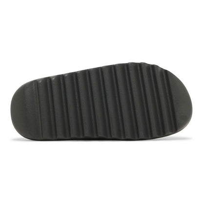 YEEZY SLIDES DARK ONYX